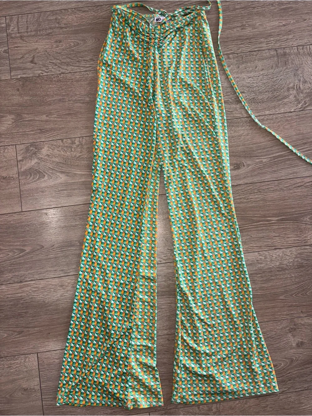 Y2K Geo Print Halter & Flare Pants Matching Set